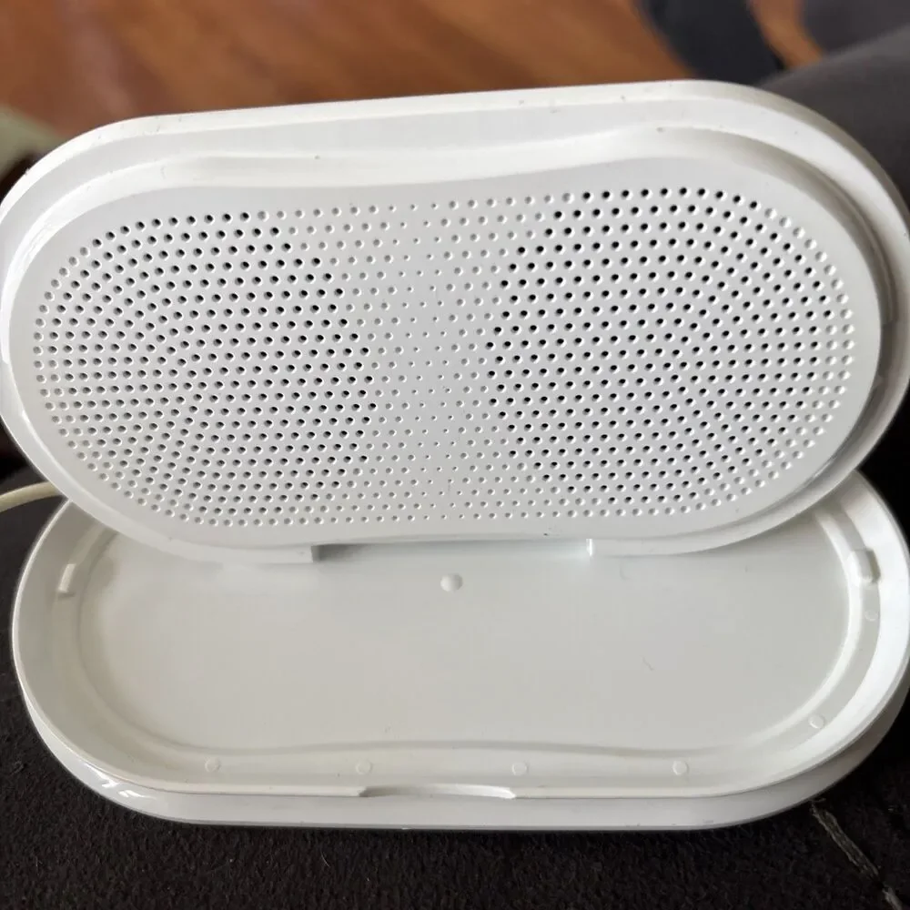 Sony SRS-TP1 White Portable Stereo Travel Speaker Not Tested